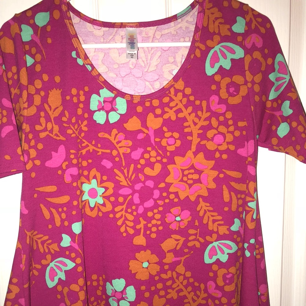 Lularoe Perfect T